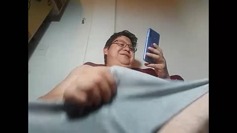 Snapshot of elimposstor chatting on January 22, 2:15 am elimposstor online show from January 22, 2:15 am