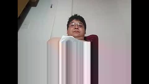 Snapshot of elimposstor chatting on January 23, 2:44 am elimposstor online show from January 23, 2:44 am