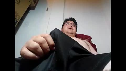 Snapshot of elimposstor chatting on February 3, 10:00 pm elimposstor online show from February 3, 10:00 pm