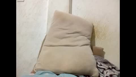 Snapshot of elimposstor chatting on September 20, 2:40 pm elimposstor online show from September 20, 2:40 pm