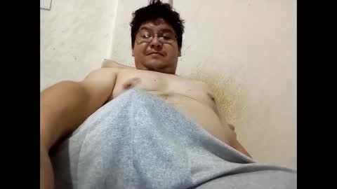 Snapshot of elimposstor chatting on September 27, 2:55 pm elimposstor online show from September 27, 2:55 pm