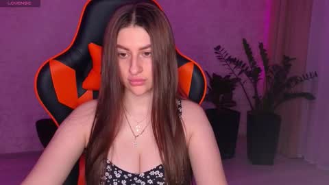 Elina online show from September 21, 8:32 pm