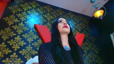 Elinne hendrix  online show from November 9, 12:36 pm