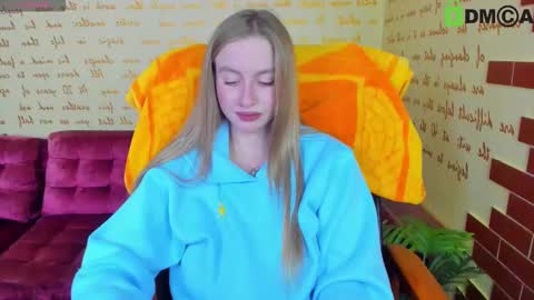 elinor_faith online show from October 17, 8:00 pm