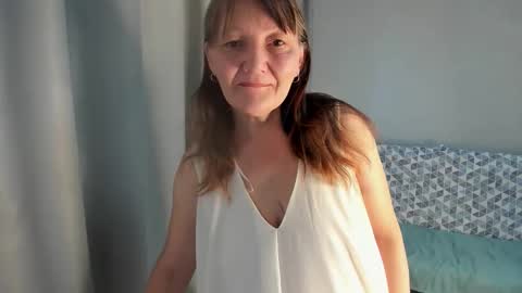 Elis online show from October 21, 12:33 am