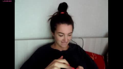 elisa_dove208 online show from September 30, 4:50 am