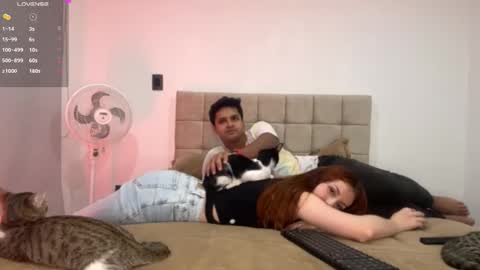 Snapshot of elisabethwillian chatting on February 25, 3:20 am Elisabet william online show from February 25, 3:20 am