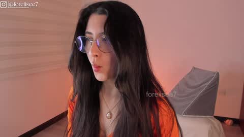 Snapshot of elise_77 chatting on January 24, 4:05 am Eli online show from January 24, 4:05 am