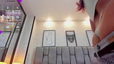 ELISE LEYTON online show from February 18, 3:54 pm