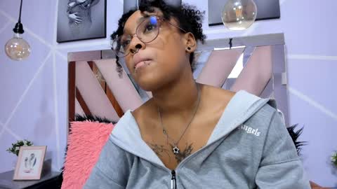 elit noa online show from February 1, 1:44 am