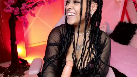 elit noa online show from November 4, 7:57 pm