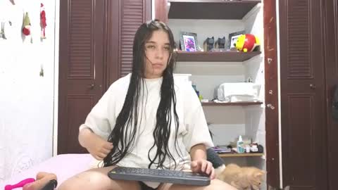 elizabeth online show from February 12, 12:58 am