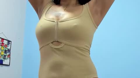 Elizabeth Mathure online show from November 28, 7:44 am