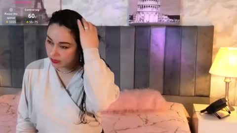 elizabth online show from December 1, 11:48 am