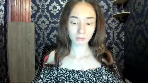 Snapshot of elizabethrice chatting on December 6, 9:57 pm elizabethrice online show from December 6, 9:57 pm