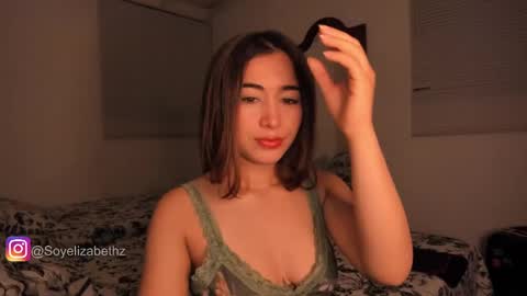 Snapshot of elizabethz chatting on January 25, 2:37 am Tuli online show from January 25, 2:37 am