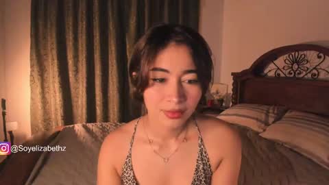 Snapshot of elizabethz chatting on March 4, 2:06 am Tuli online show from March 4, 2:06 am