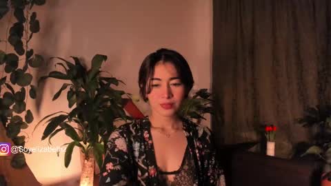 Snapshot of elizabethz chatting on March 10, 2:50 am Tuli online show from March 10, 2:50 am