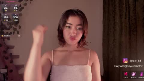 Snapshot of elizabethz chatting on September 10, 12:54 am Tuli online show from September 10, 12:54 am