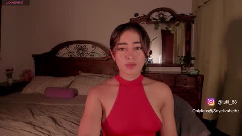 Snapshot of elizabethz chatting on September 22, 12:56 am Tuli online show from September 22, 12:56 am