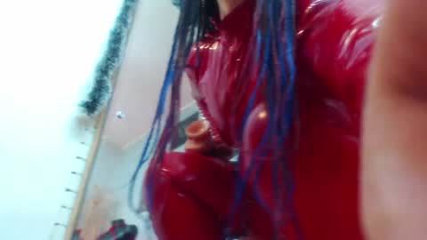   online show from December 24, 6:11 am