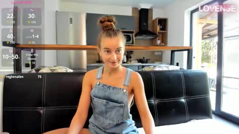 Eliz                               online show from November 11, 8:58 am