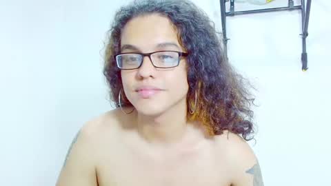 Diana online show from December 18, 3:22 pm