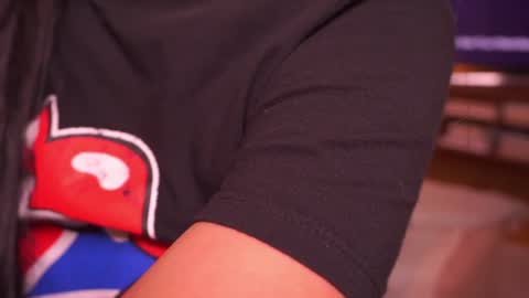 ELLA OWEN online show from January 21, 7:06 pm