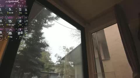 ella_vee online show from November 17, 6:19 am