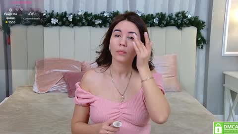 Ella online show from January 31, 4:25 am