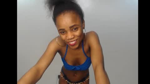 ella online show from October 12, 5:17 am