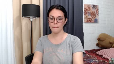 Snapshot of ellahollywood1818 chatting on September 9, 7:08 am CINDERELLA online show from September 9, 7:08 am