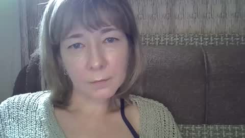 ellajohnsonx online show from March 11, 7:58 pm