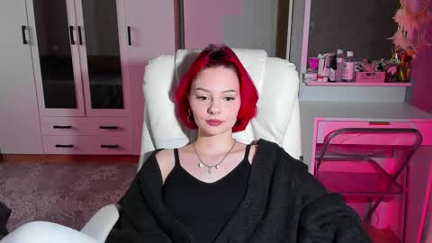 ellales online show from September 20, 7:53 am