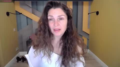 EllaLongs online show from January 12, 12:33 pm