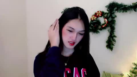 ELLA online show from September 19, 9:26 pm