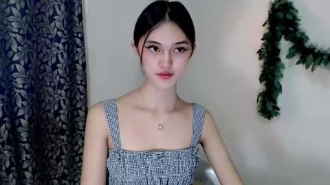 ELLA online show from October 4, 9:46 pm