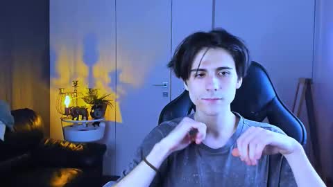 ellis_rin online show from October 7, 7:11 pm