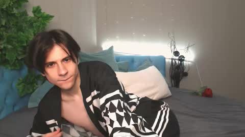 ellis_rin online show from October 22, 10:31 pm