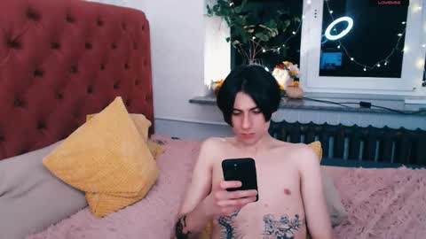 ellis_rin online show from November 24, 6:51 pm