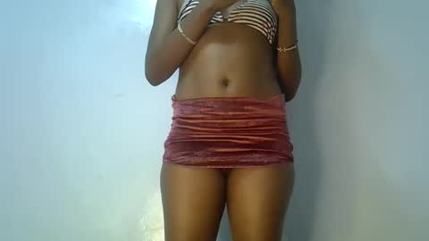 elllanna online show from March 12, 10:28 pm