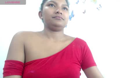 Snapshot of elly_willis chatting on March 3, 11:56 pm Elly online show from March 3, 11:56 pm