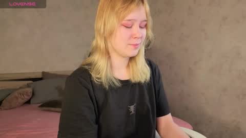 ellya_castro online show from November 10, 12:20 am