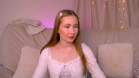 Elly online show from November 14, 3:16 am