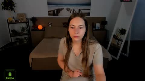 elma_lily online show from September 17, 5:53 am