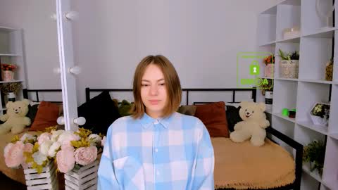 elma_lily online show from November 27, 7:10 am