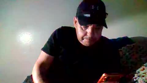 elmario24 online show from November 17, 10:21 am