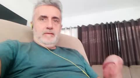 fer online show from February 13, 7:31 pm