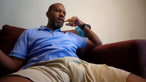 Snapshot of elmorenazogt chatting on February 5, 11:39 pm My name is Elmore. Please say hello I like to chat with you. If you have requests or dirty talk please use tip online show from February 5, 11:39 pm