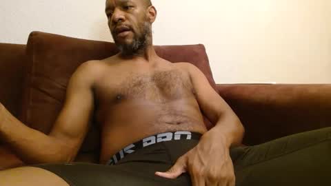 Snapshot of elmorenazogt chatting on February 10, 4:19 am My name is Elmore. Please say hello I like to chat with you. If you have requests or dirty talk please use tip online show from February 10, 4:19 am